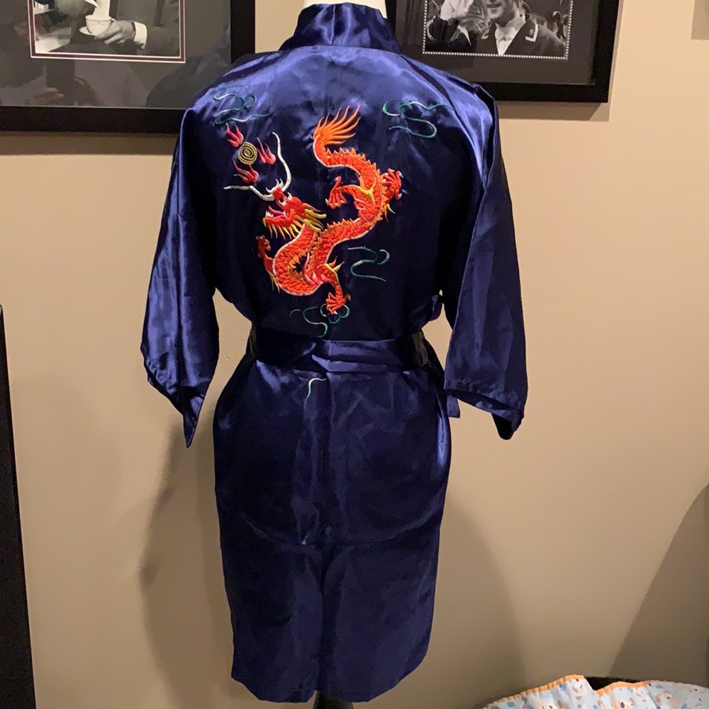 Silk Embroidered Vintage Kimono